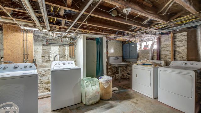 40 Temple Street, Gloversville, NY 12078