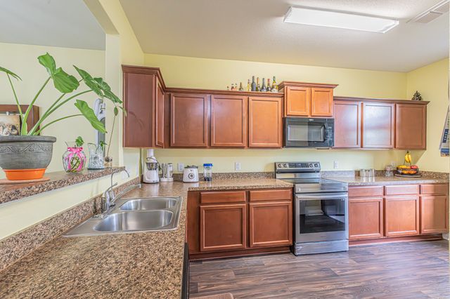 9849 Crocker Drive, Dallas, TX 75217