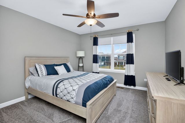 13751 Buchanan Drive, Lemont, IL 60439