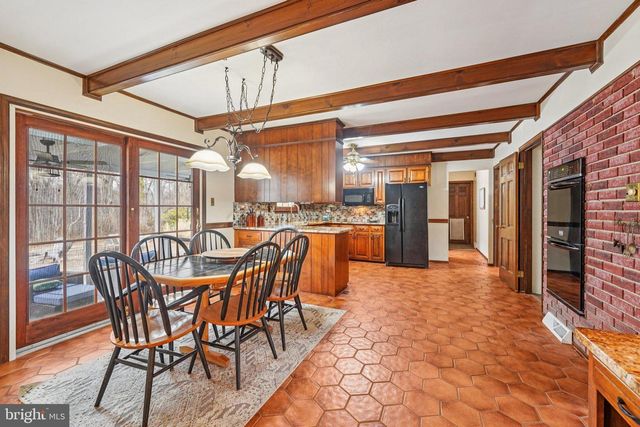 114 SYLVAN DR, Pottstown, PA 19465