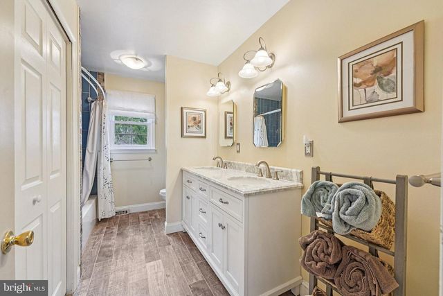 114 SYLVAN DR, Pottstown, PA 19465