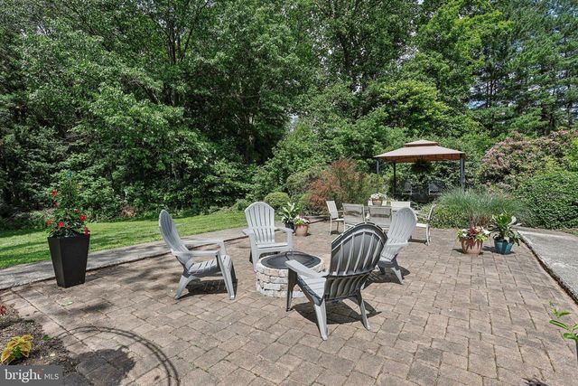 114 SYLVAN DR, Pottstown, PA 19465