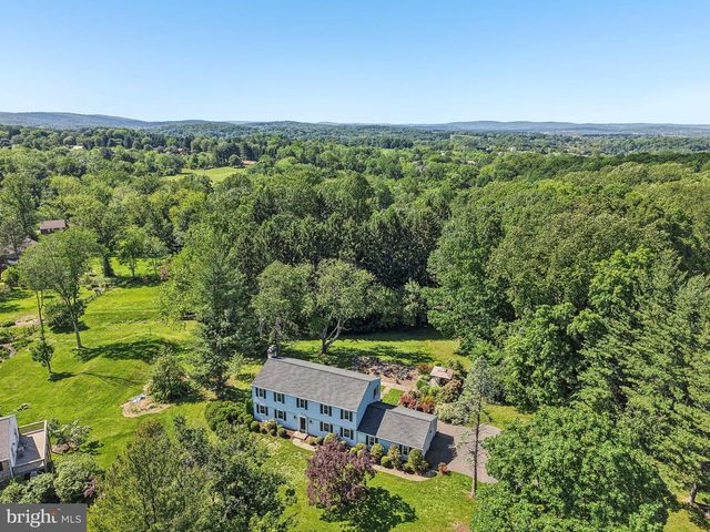 114 SYLVAN DR, Pottstown, PA 19465