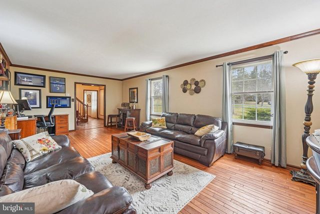 114 SYLVAN DR, Pottstown, PA 19465