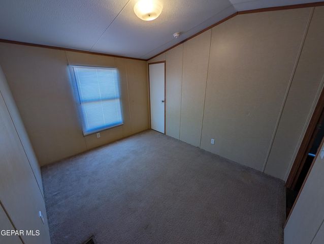 1052 Macadamia Circle, El Paso, TX 79907