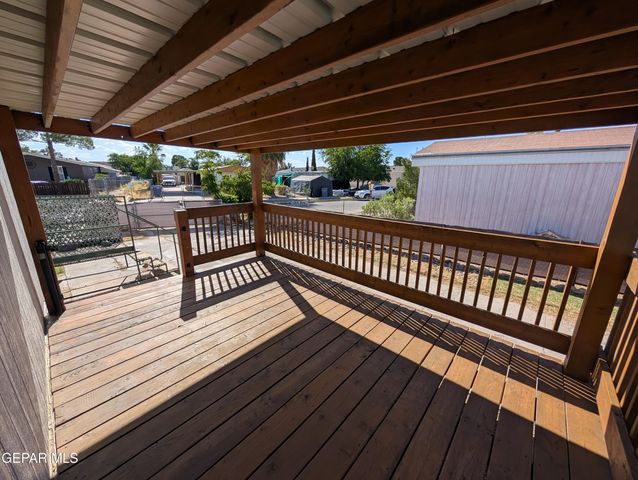 1052 Macadamia Circle, El Paso, TX 79907
