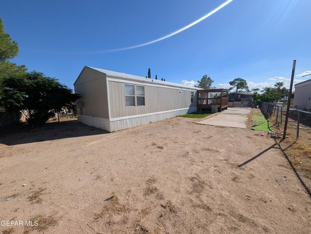 1052 Macadamia Circle, El Paso, TX 79907