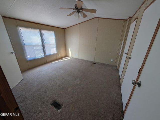 1052 Macadamia Circle, El Paso, TX 79907