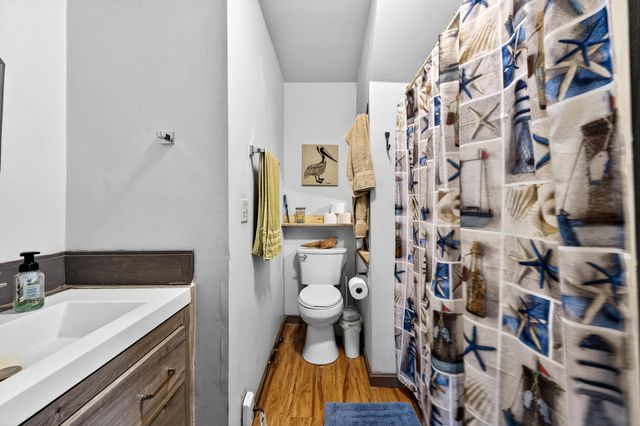 9994 N Highway 17 B, Mcclellanville, SC 29458