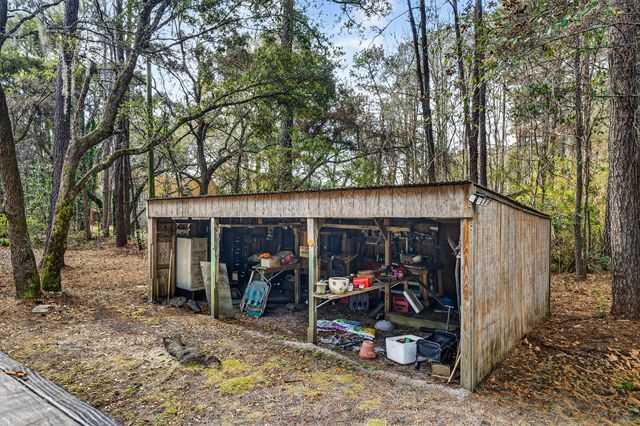 9994 N Highway 17 B, Mcclellanville, SC 29458