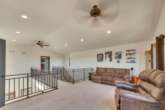 14109 TREASURE COACH RD, Piedmont, SD 57769