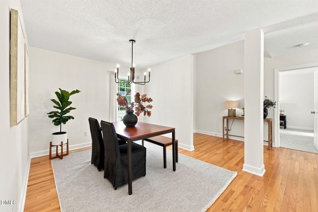 101 Somerset Farm Drive, Holly Springs, NC 27540