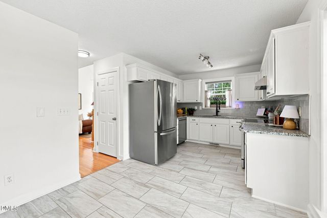 101 Somerset Farm Drive, Holly Springs, NC 27540