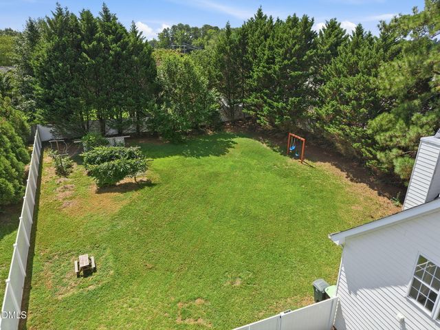 101 Somerset Farm Drive, Holly Springs, NC 27540