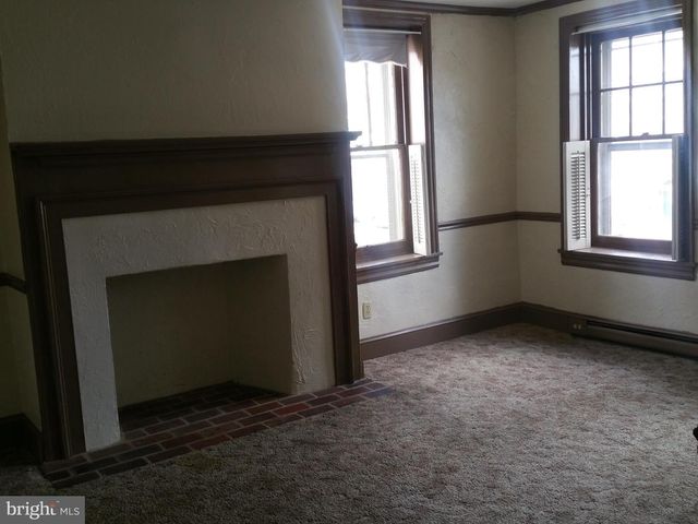 132 S HANOVER ST, Carlisle, PA 17013