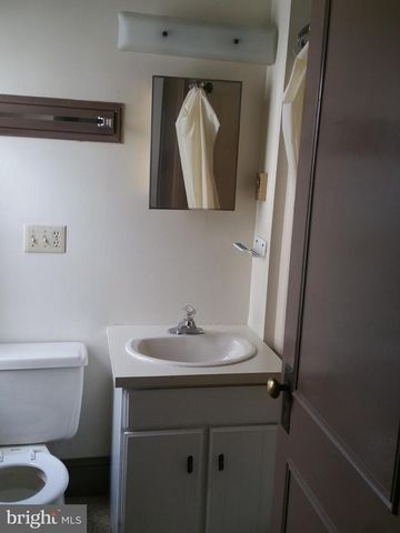 132 S HANOVER ST, Carlisle, PA 17013