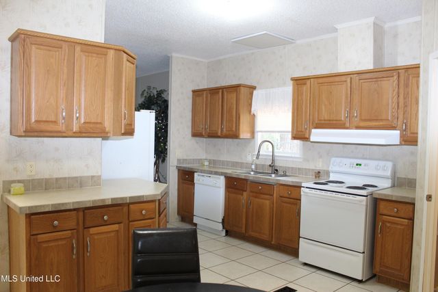 271 Howell-Mill Road, Lucedale, MS 39452