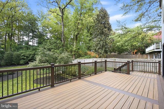 1106 N HOWARD ST, Alexandria, VA 22304