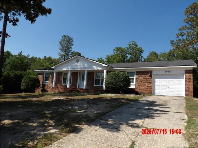 1991 Westcliff Road, Fayetteville, NC 28304