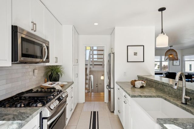 5 Lower Via Casitas, Greenbrae, CA 94904