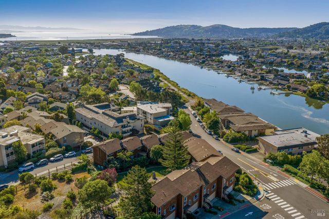 5 Lower Via Casitas, Greenbrae, CA 94904