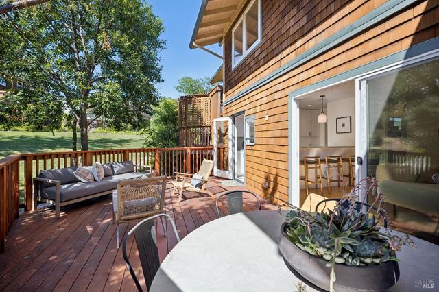 5 Lower Via Casitas, Greenbrae, CA 94904