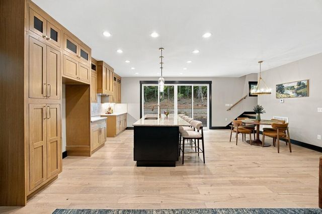 84 Hale Court, Ellijay, GA 30540