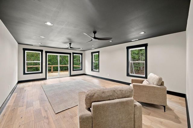 84 Hale Court, Ellijay, GA 30540