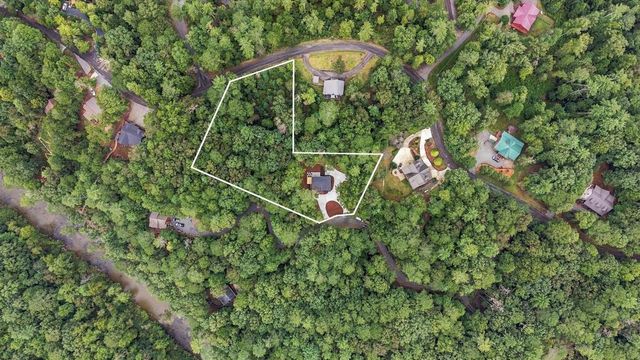 84 Hale Court, Ellijay, GA 30540