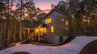 84 Hale Court, Ellijay, GA 30540