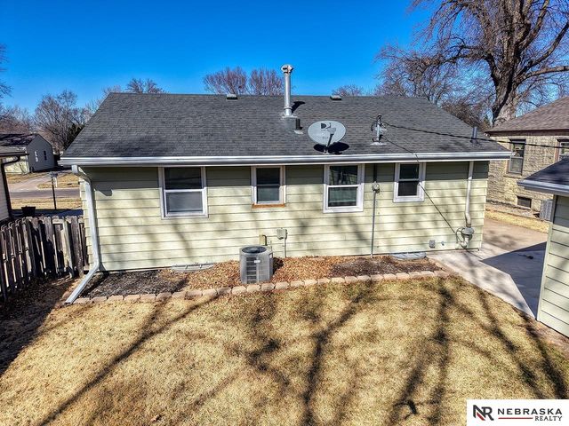 5735 Judson Street, Lincoln, NE 68507