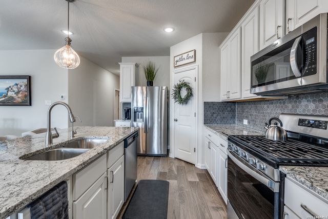 1248 Loma, New Braunfels, TX 78132