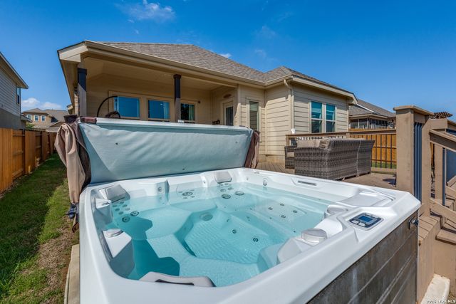 1248 Loma, New Braunfels, TX 78132