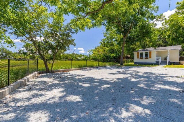 1915 Quitman Street, North Charleston, SC 29405