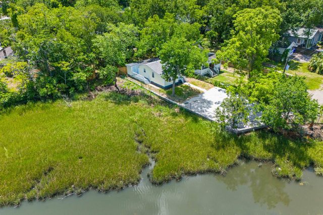 1915 Quitman Street, North Charleston, SC 29405