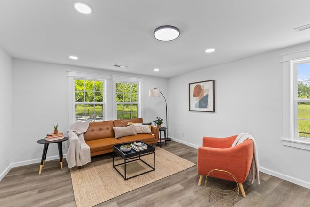 1915 Quitman Street, North Charleston, SC 29405