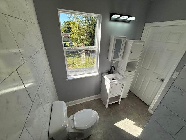 103 N Jones Avenue, Columbus, OH 43222
