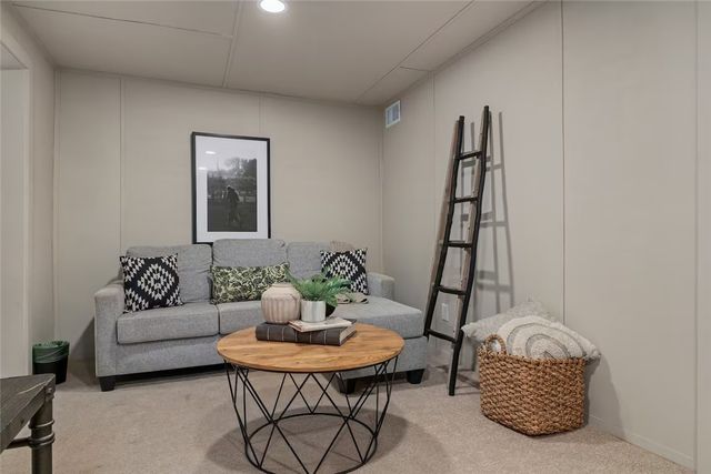 207 North Preston Avenue, Bryan, TX 77803