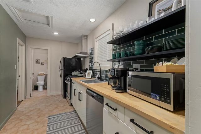 207 North Preston Avenue, Bryan, TX 77803