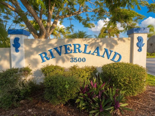 3500 S Kanner Highway 119, Stuart, FL 34994