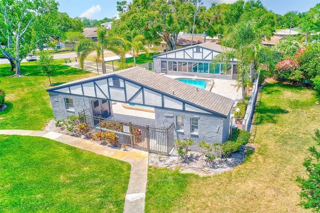 1127 KING ARTHUR COURT 309, Dunedin, FL 34698