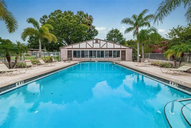 1127 KING ARTHUR COURT 309, Dunedin, FL 34698