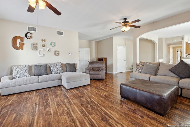 166 DESERT POPPY, Bandera, TX 78003