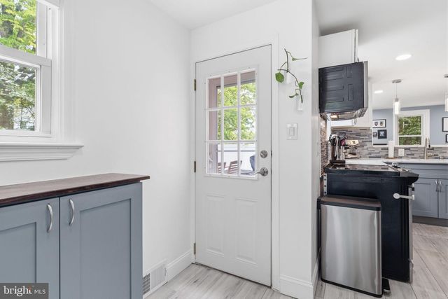 1267 HUNTINGDON RD, Abington, PA 19001