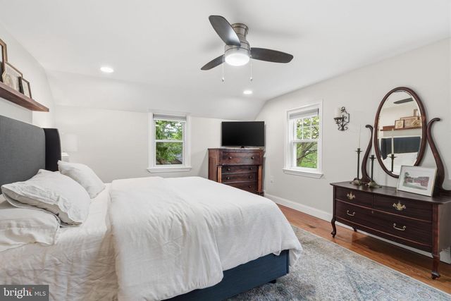 1267 HUNTINGDON RD, Abington, PA 19001