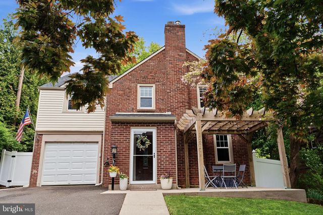 1267 HUNTINGDON RD, Abington, PA 19001
