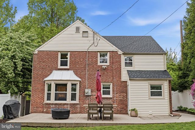 1267 HUNTINGDON RD, Abington, PA 19001