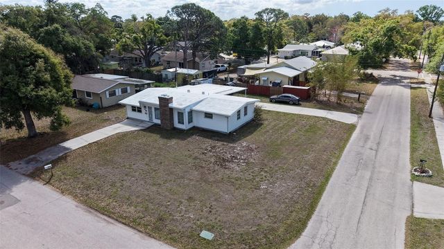 2600 LOMA LINDA STREET, Sarasota, FL 34239