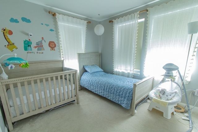 316 Rindge Ave 9, Cambridge, MA 02140