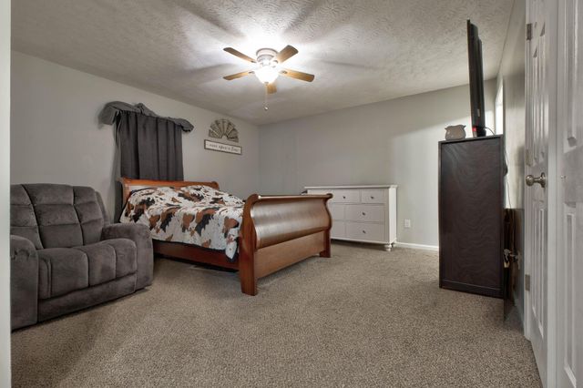 861 Thorn Trace Drive, Mt Sterling, KY 40353